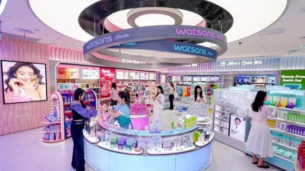 上海又迎一全国首店！近四成都是新品，屈臣氏全新概念店落地环球港